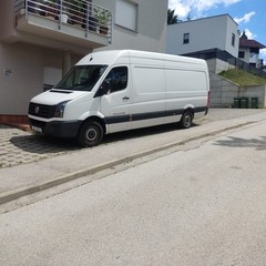 Renato V.